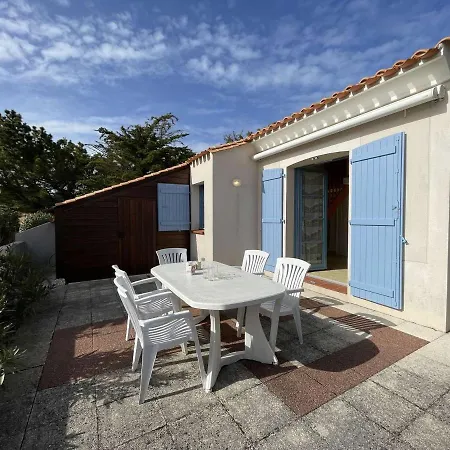 Maison Avec Piscine Chauffée, Terrasse Et Parking à 300m De L'océan - Fr-1-224c-219 Casa de Férias Saint-Hilaire-de-Riez