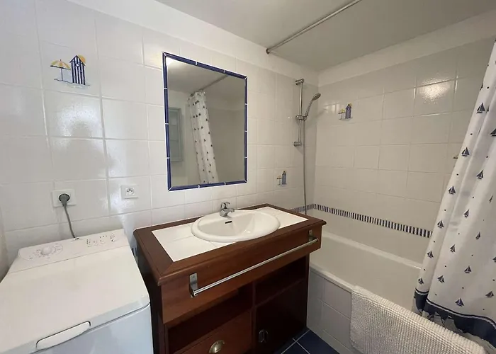 Maison Avec Piscine Chauffée, Terrasse Et Parking à 300m De L'océan - Fr-1-224c-219 Hébergement de vacances Saint-Hilaire-de-Riez